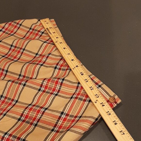 Vintage Plaid Beige and Red Women's Skirt by Sag Harbor - Picture 7 of 9